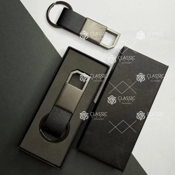 جاکلیدی چرمی G810